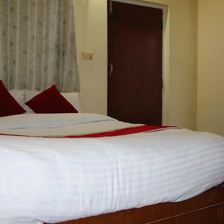 Hotel Snow Leopard Pokhara Zewnętrze zdjęcie