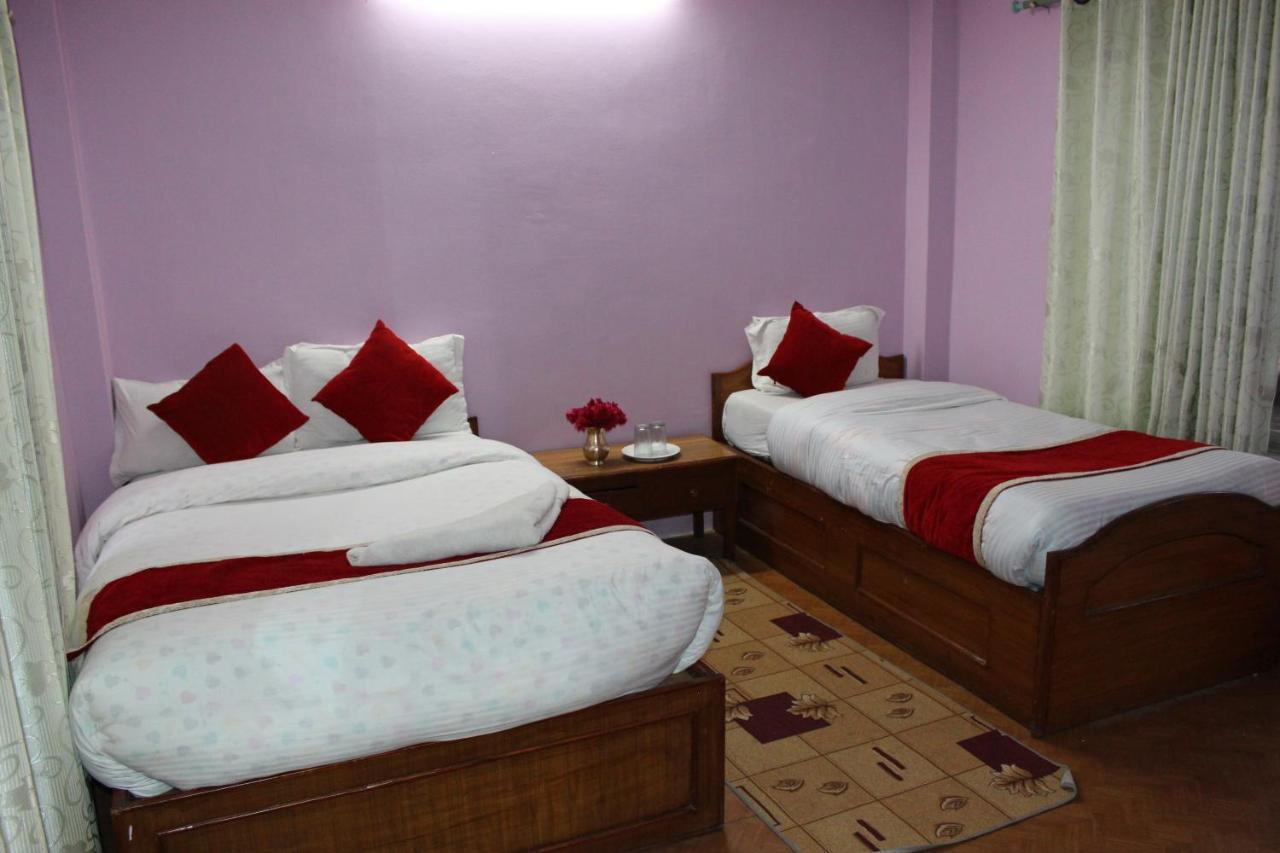 Hotel Snow Leopard Pokhara Zewnętrze zdjęcie