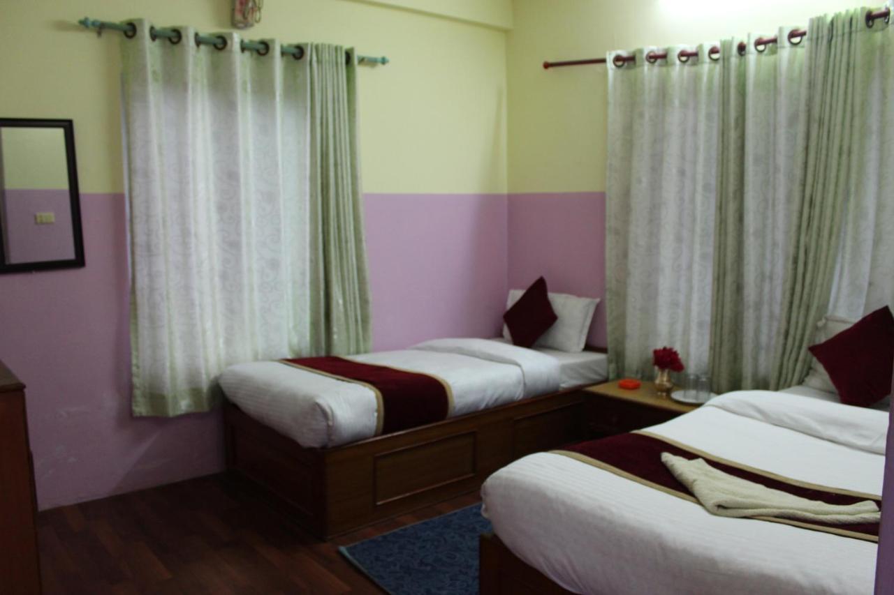 Hotel Snow Leopard Pokhara Zewnętrze zdjęcie