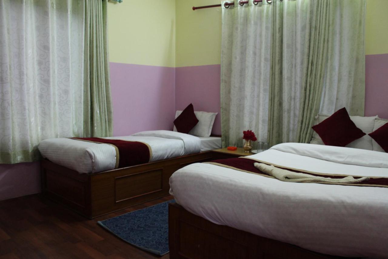 Hotel Snow Leopard Pokhara Zewnętrze zdjęcie